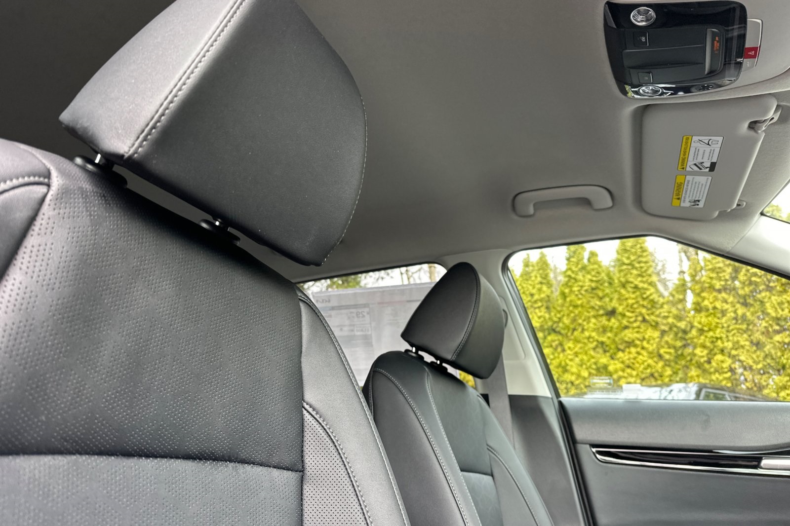 2025 Kia Seltos EX photo 11