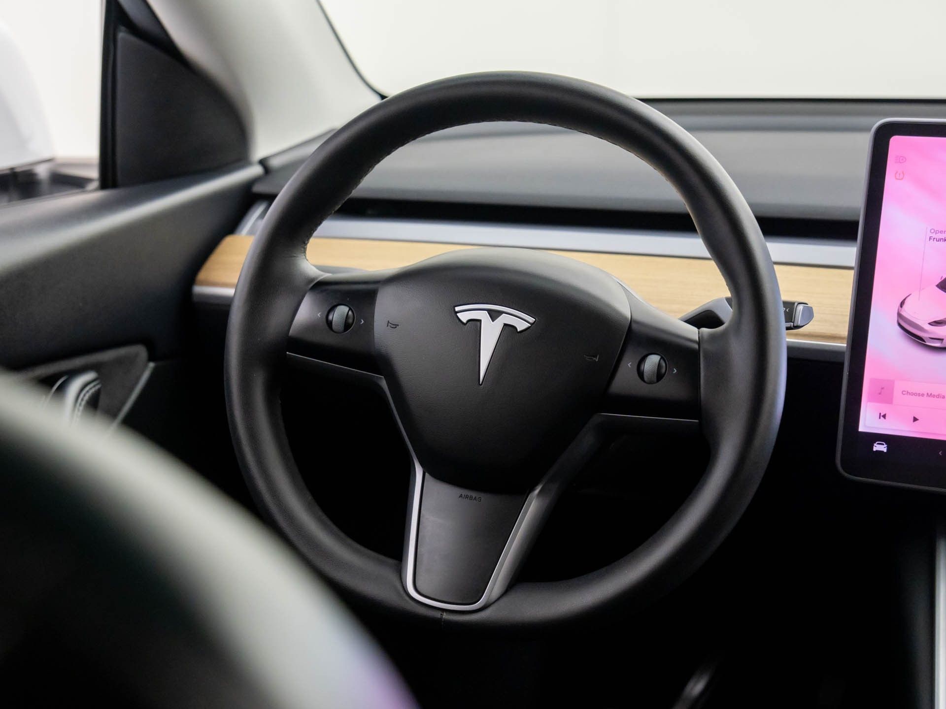 2021 Tesla Model Y Long Range photo 11