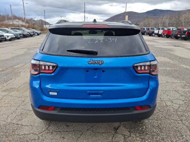 2026 Jeep Compass Limited photo 4