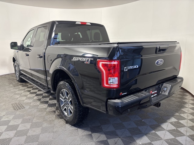 2016 Ford F-150 XLT photo 4