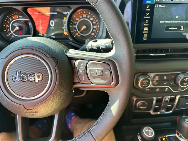 2025 Jeep Wrangler Sport S photo 32