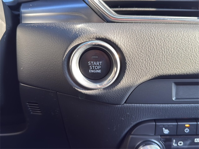2025 Mazda CX-5 2.5 S Preferred photo 9