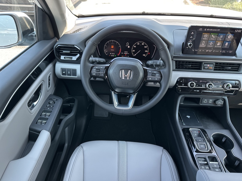 2025 Honda Pilot EX-L photo 16