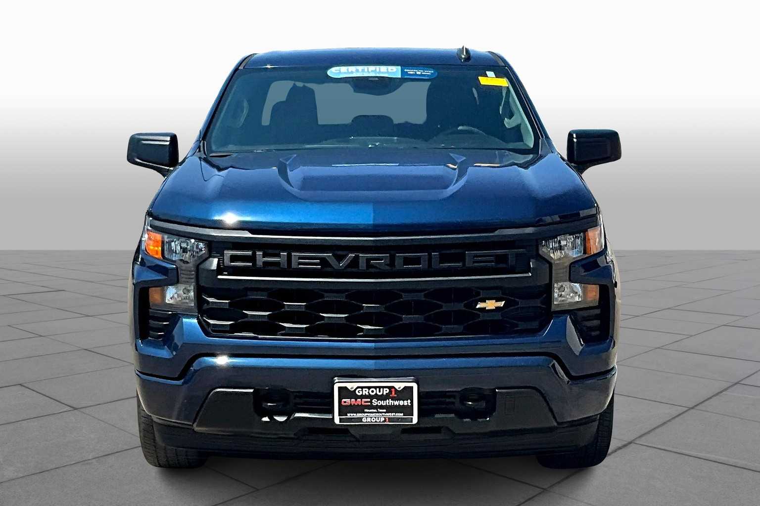 2023 Chevrolet Silverado 1500 Custom photo 3