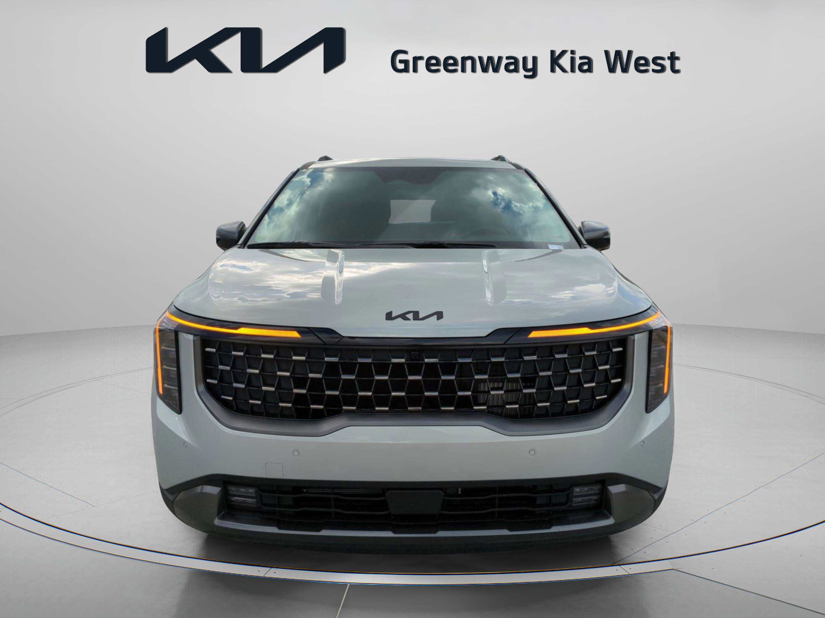 2026 Kia Carnival SX Prestige photo 2