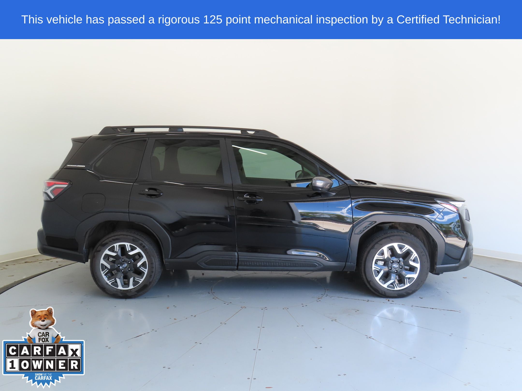 2025 Subaru Forester Premium photo 2