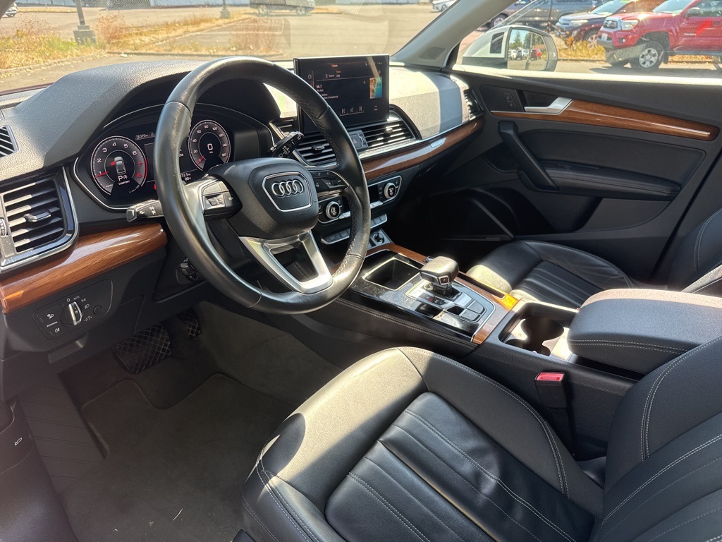 2023 Audi Q5 45 S line Premium photo 18