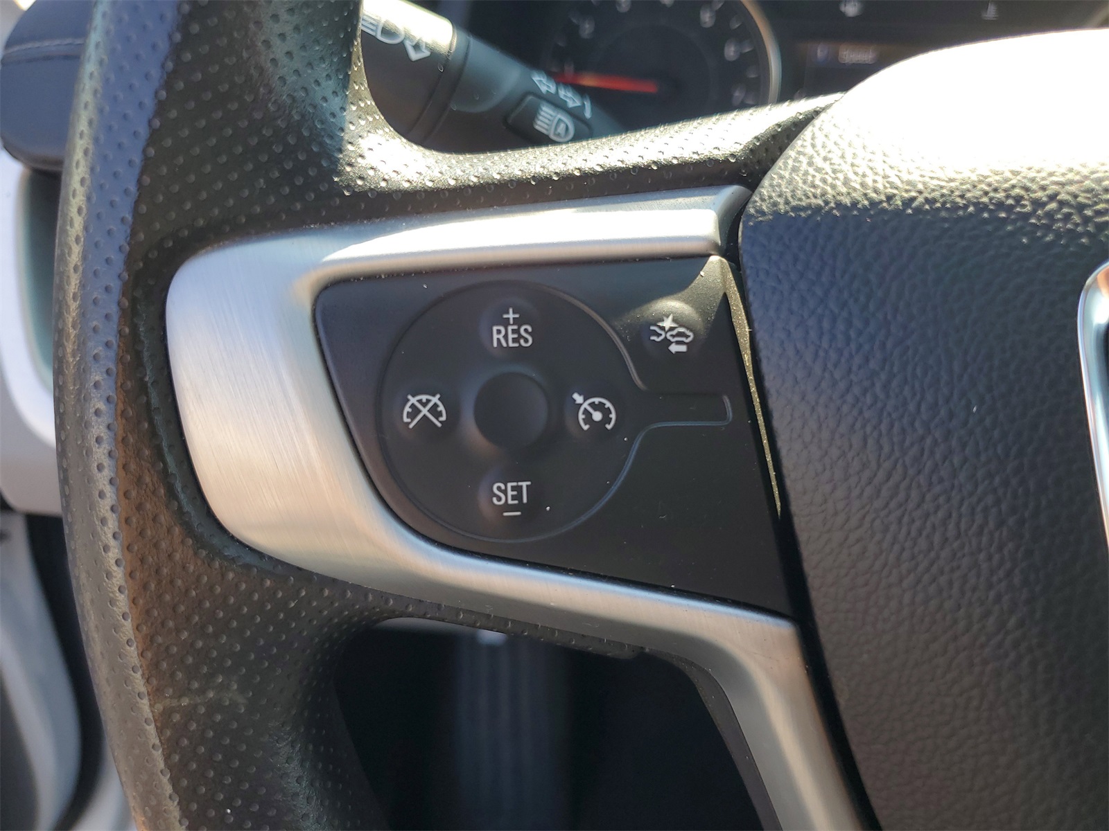 2024 Gmc Terrain SLE photo 10