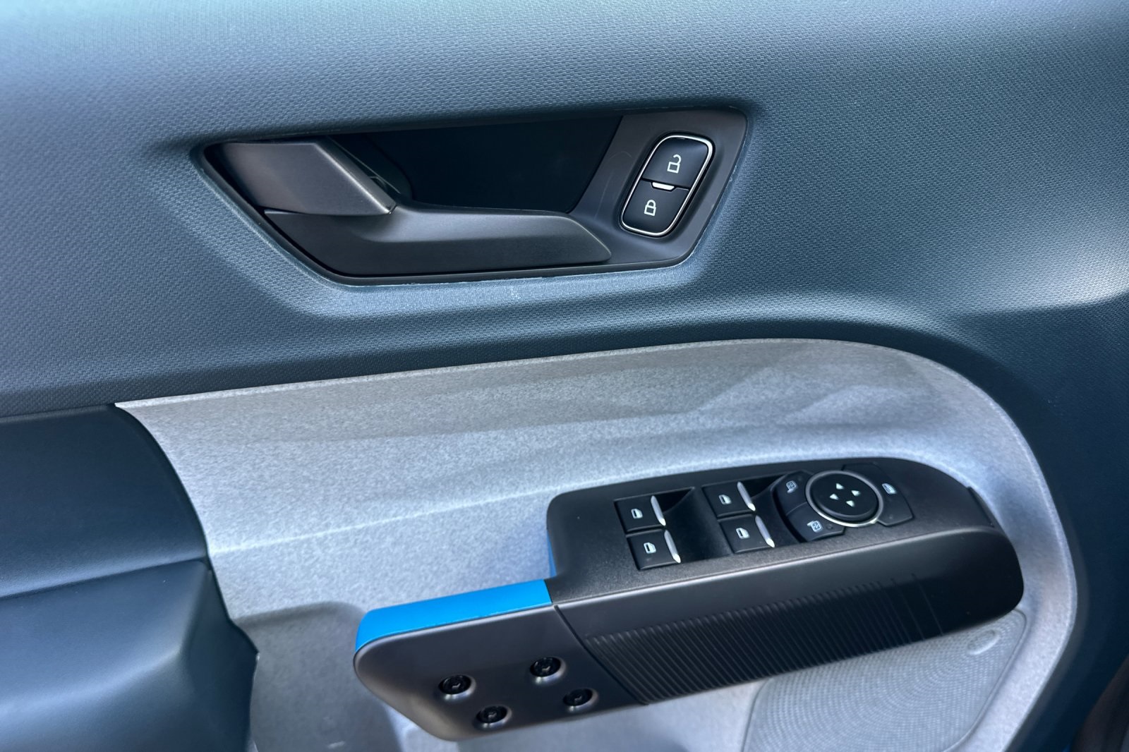 2025 Ford Maverick XLT photo 10