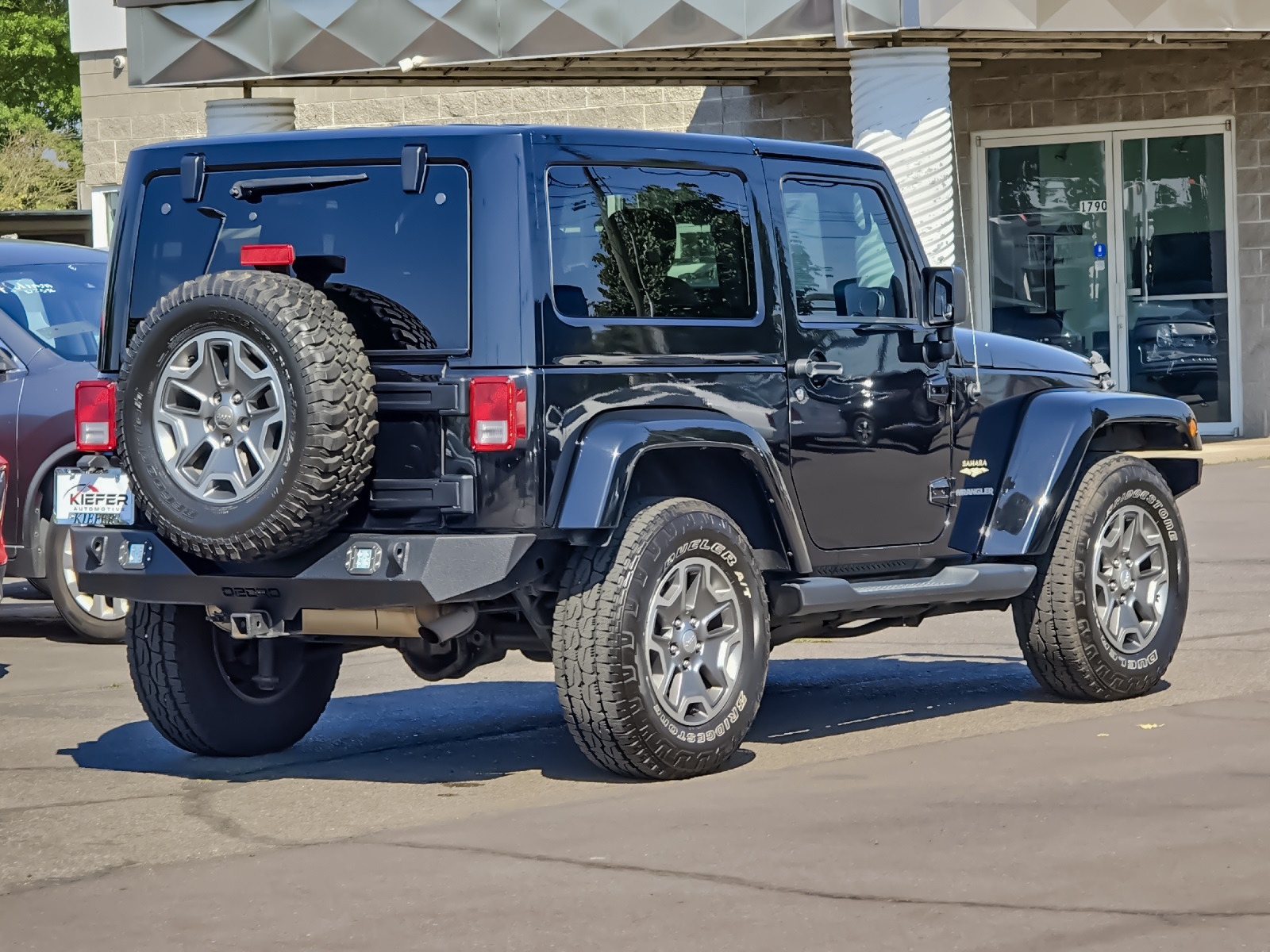2014 Jeep Wrangler Sahara photo 3