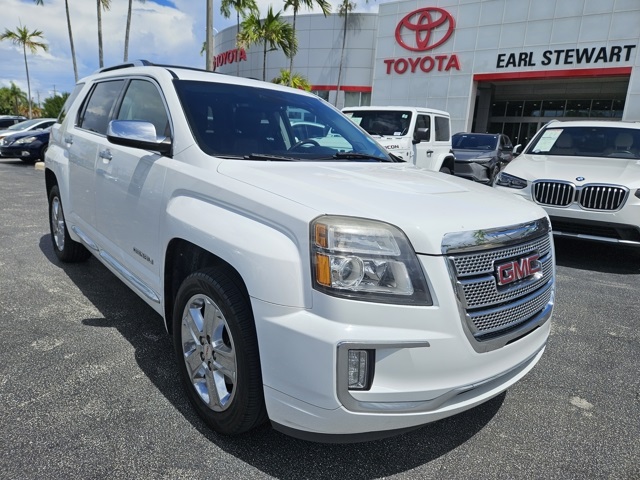 2017 Gmc Terrain Denali photo 3