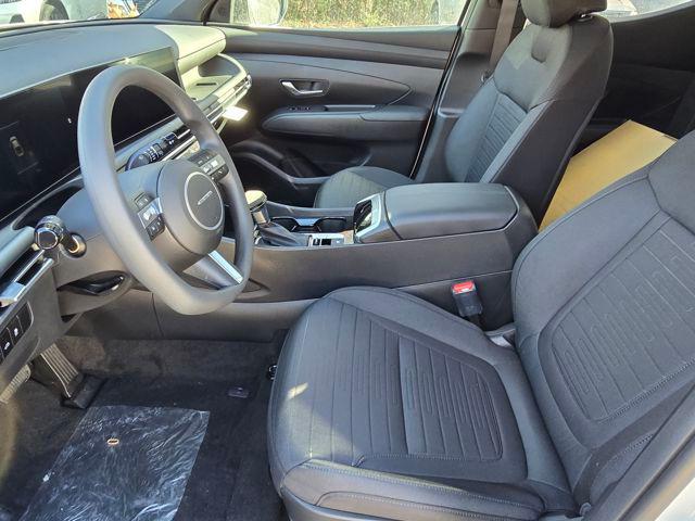 2026 Hyundai Santa Cruz SE photo 4