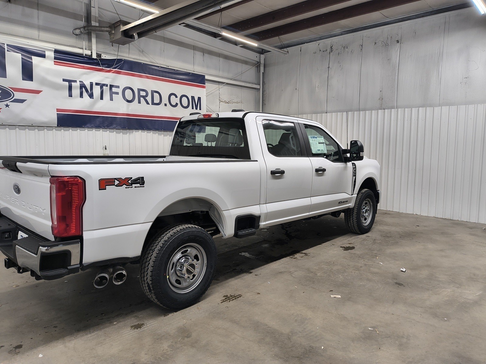2025 Ford F-350 XL photo 3