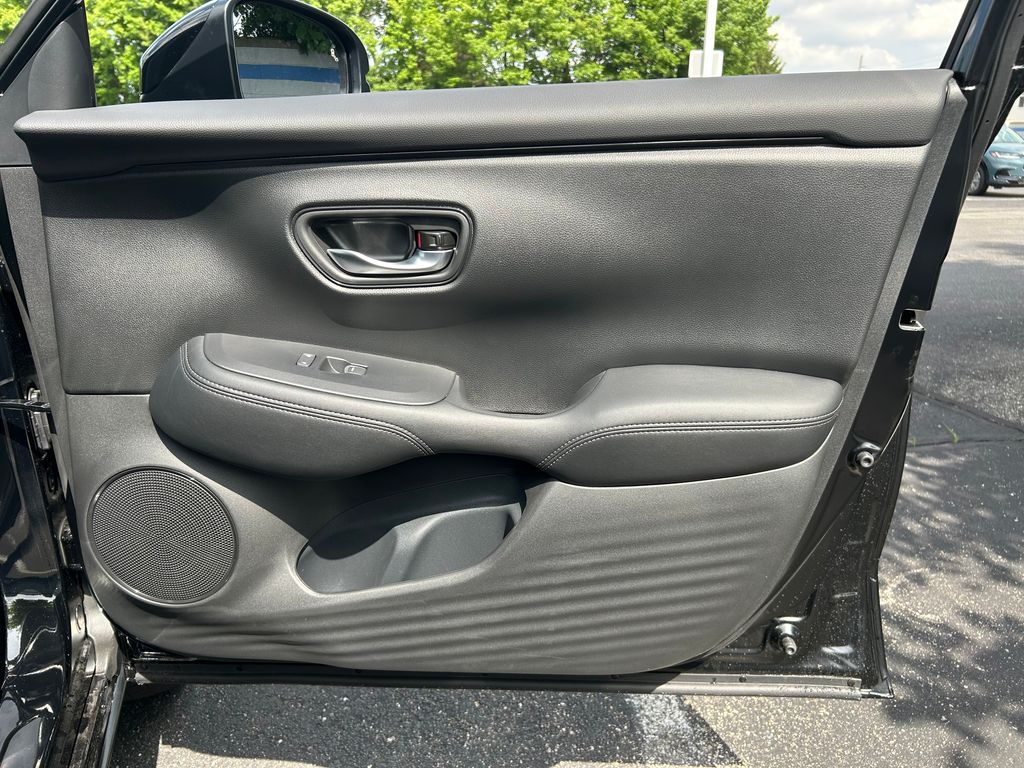 2026 Honda HR-V EX-L photo 23