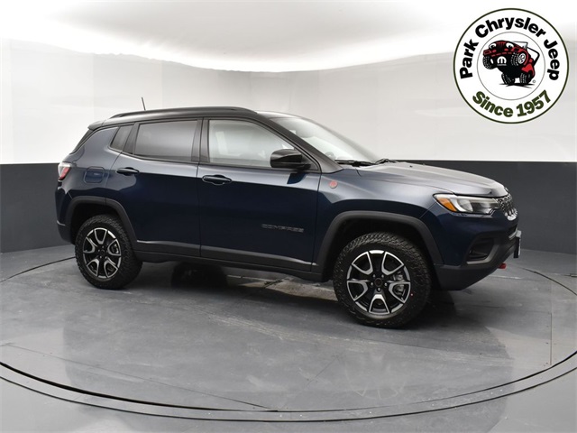 2026 Jeep Compass Trailhawk's photo