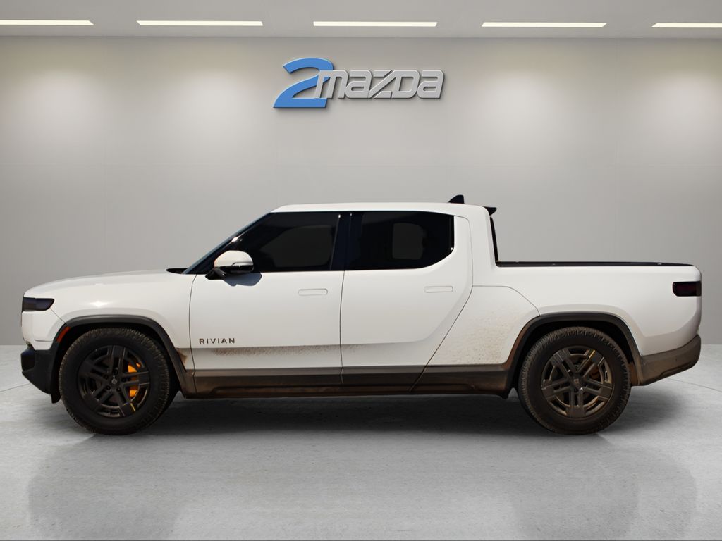 2022 Rivian R1T Adventure photo 2