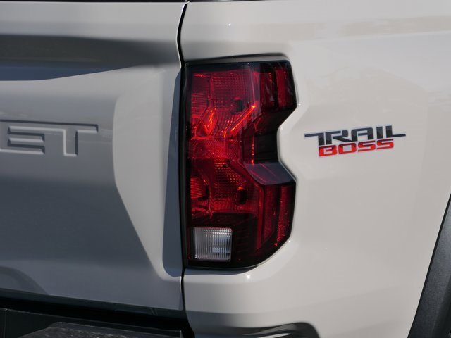 2026 Chevrolet Colorado Trail Boss photo 3