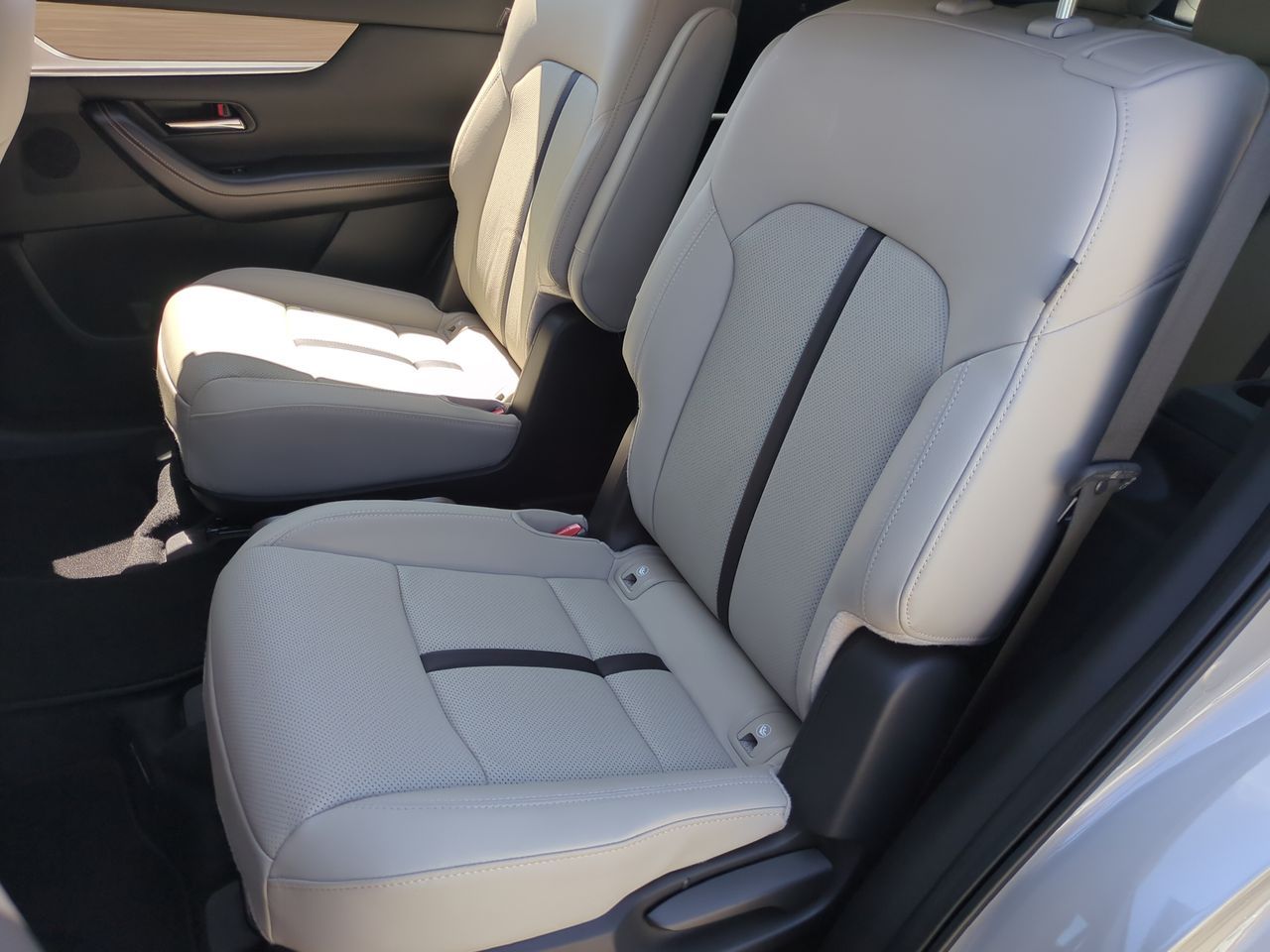 2025 Mazda CX-90 3.3 Turbo Preferred photo 19