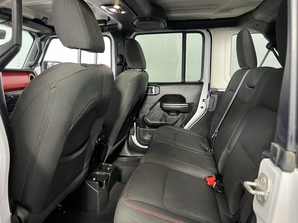 2023 Jeep Wrangler Rubicon photo 22
