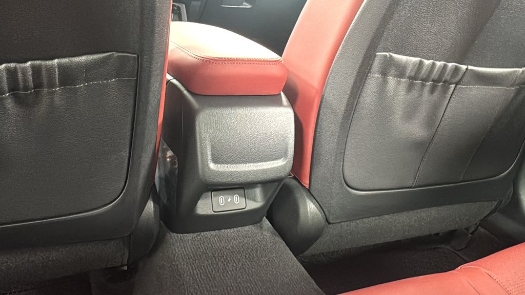 2026 Kia K5 GT-Line photo 34