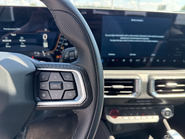 2025 Ford Mustang EcoBoost Premium Convertible photo 16
