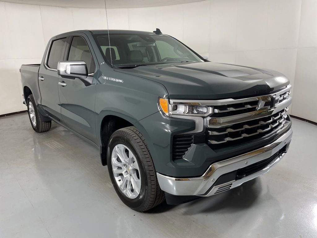 2026 Chevrolet Silverado 1500 LTZ photo 2