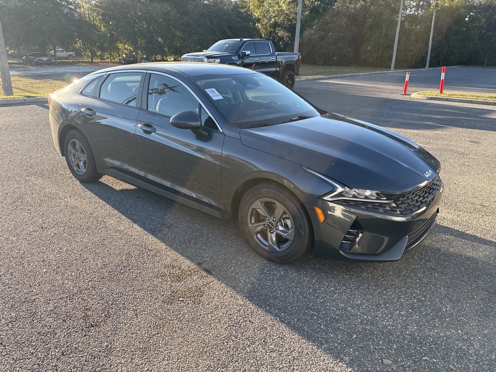 2023 Kia K5 LXS photo 2