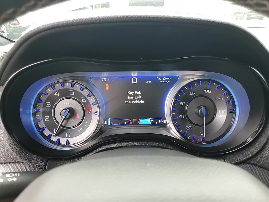 2016 Chrysler 300 S photo 24