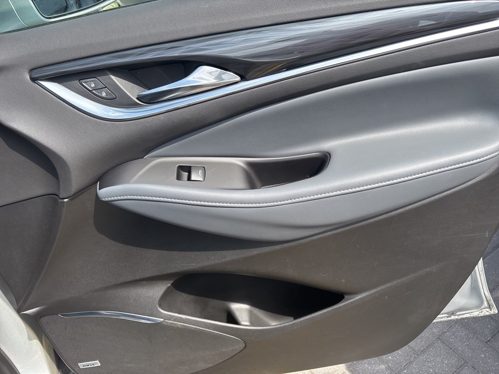 2019 Buick Enclave Premium photo 30