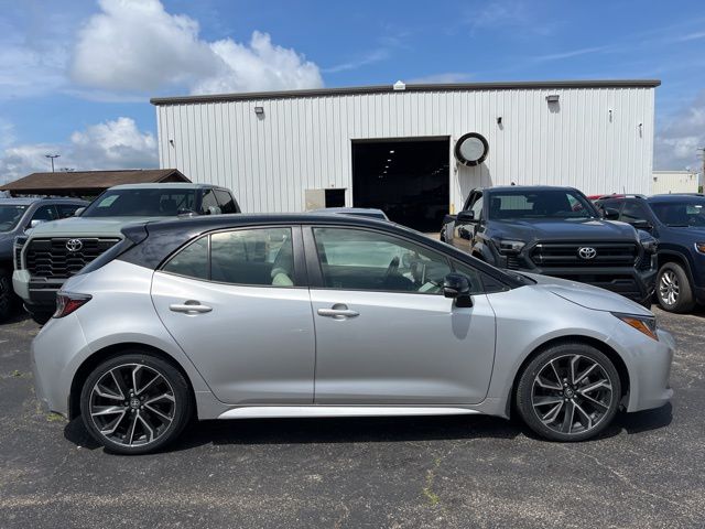 2022 Toyota Corolla XSE photo 3