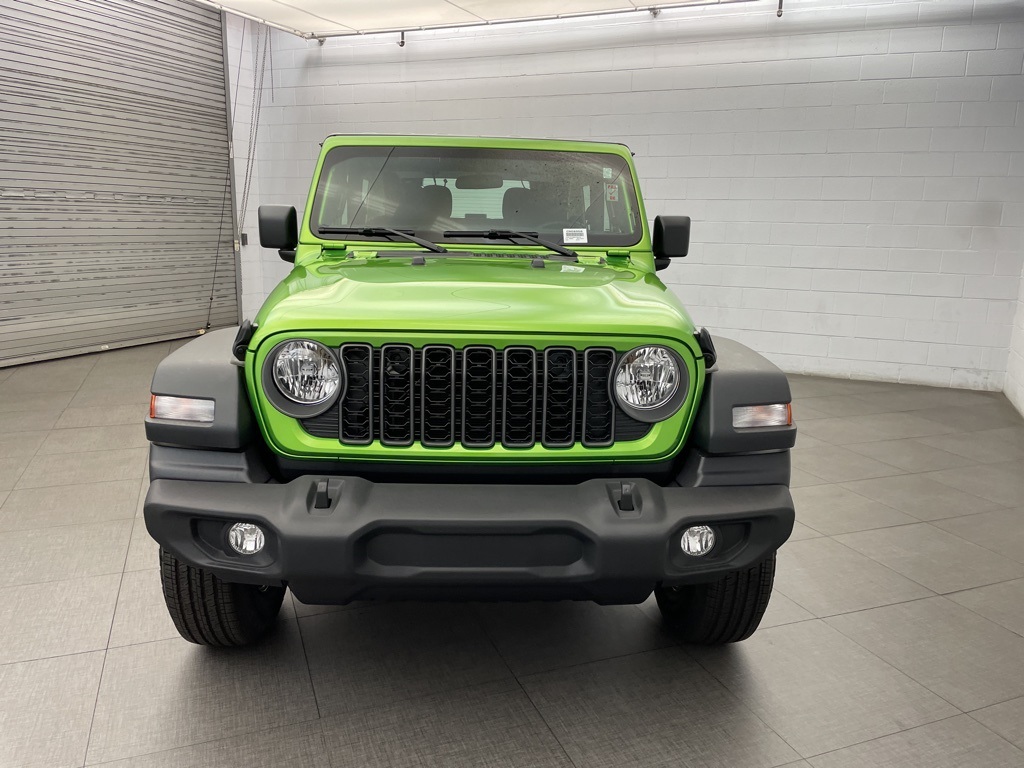 2025 Jeep Wrangler Sport photo 5