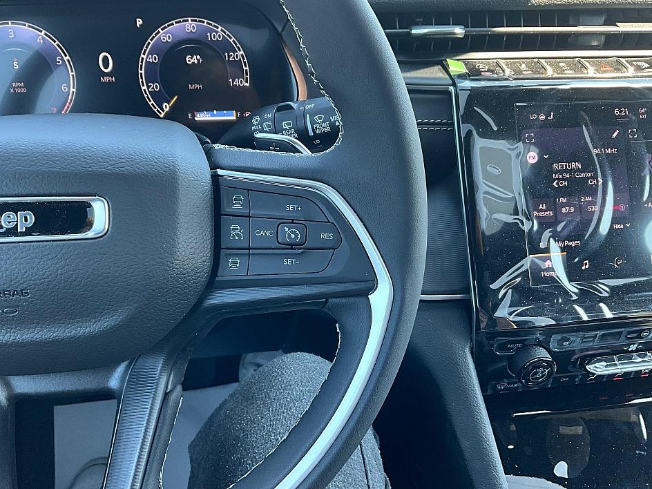 2025 Jeep Grand Cherokee Altitude X photo 22