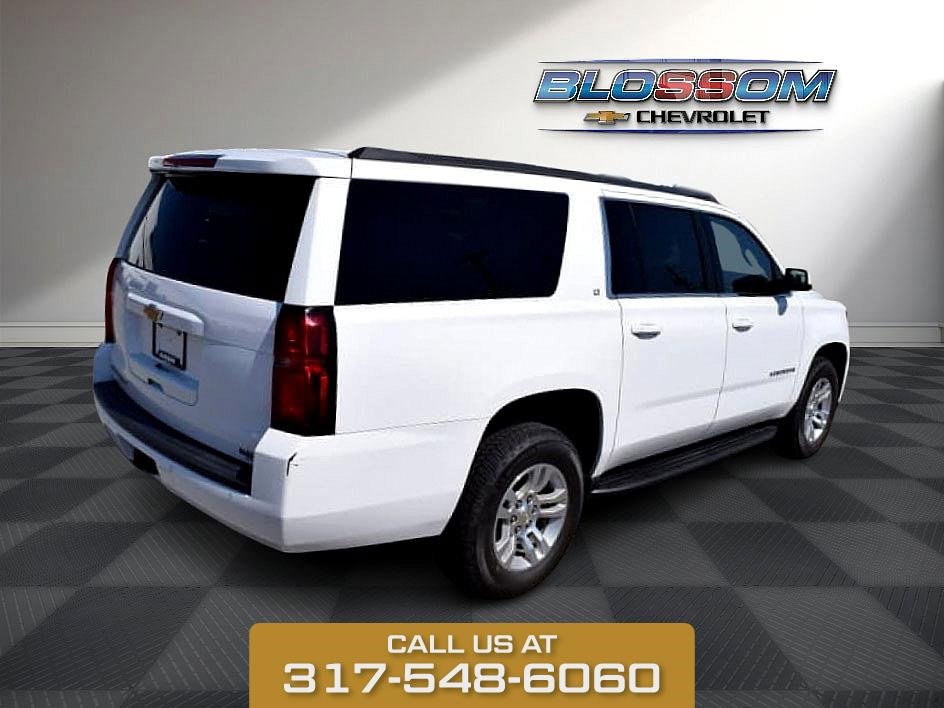 2020 Chevrolet Suburban LT photo 7
