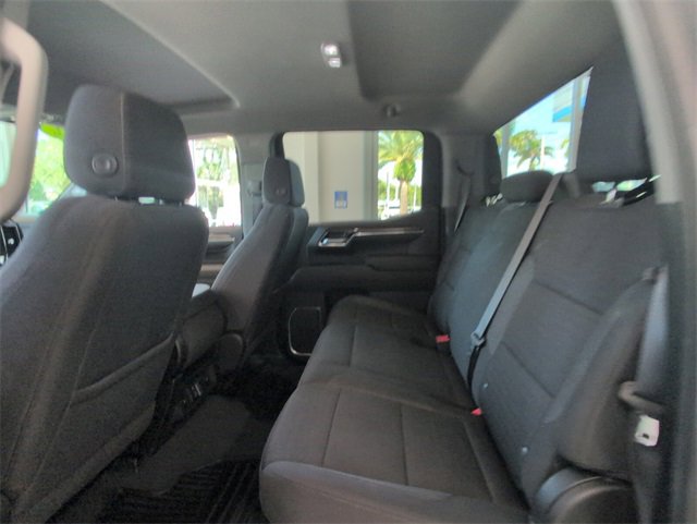 2022 Chevrolet Silverado 1500 LT photo 9