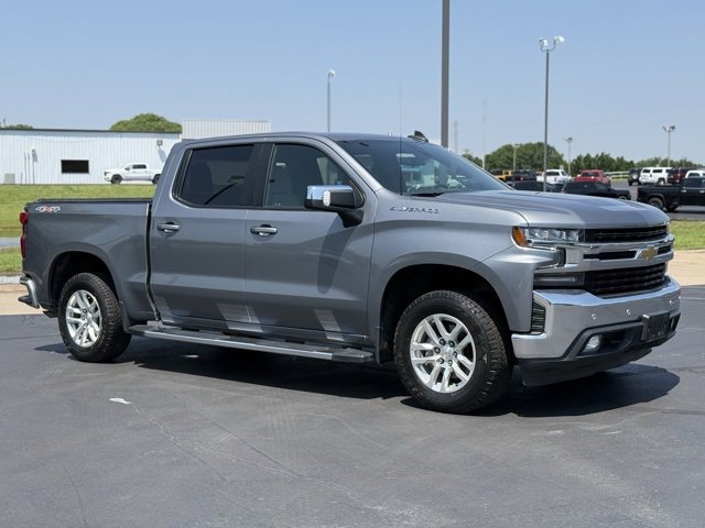 Used 2021 Satin Steel Metallic Chevrolet LT image 1