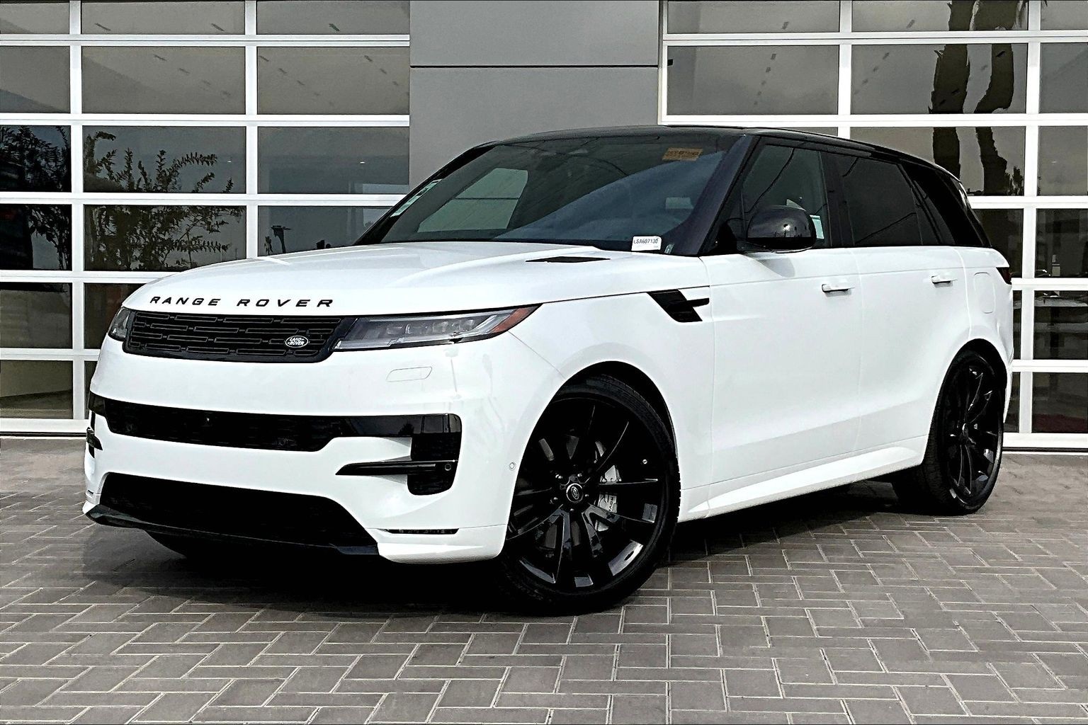 2025 Land Rover Range Rover Sport Dynamic SE's photo