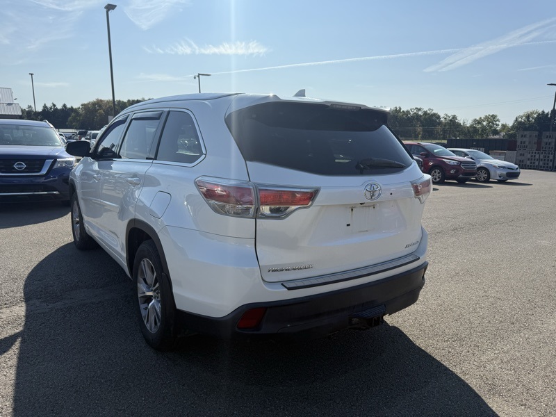 2014 Toyota Highlander XLE photo 8