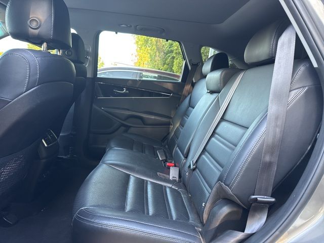 2018 Kia Sorento EX photo 6