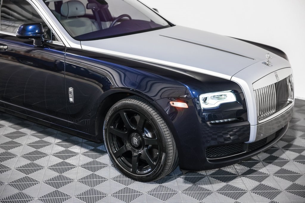 Image of Pre-Owned 2015 Rolls-Royce Ghost Base