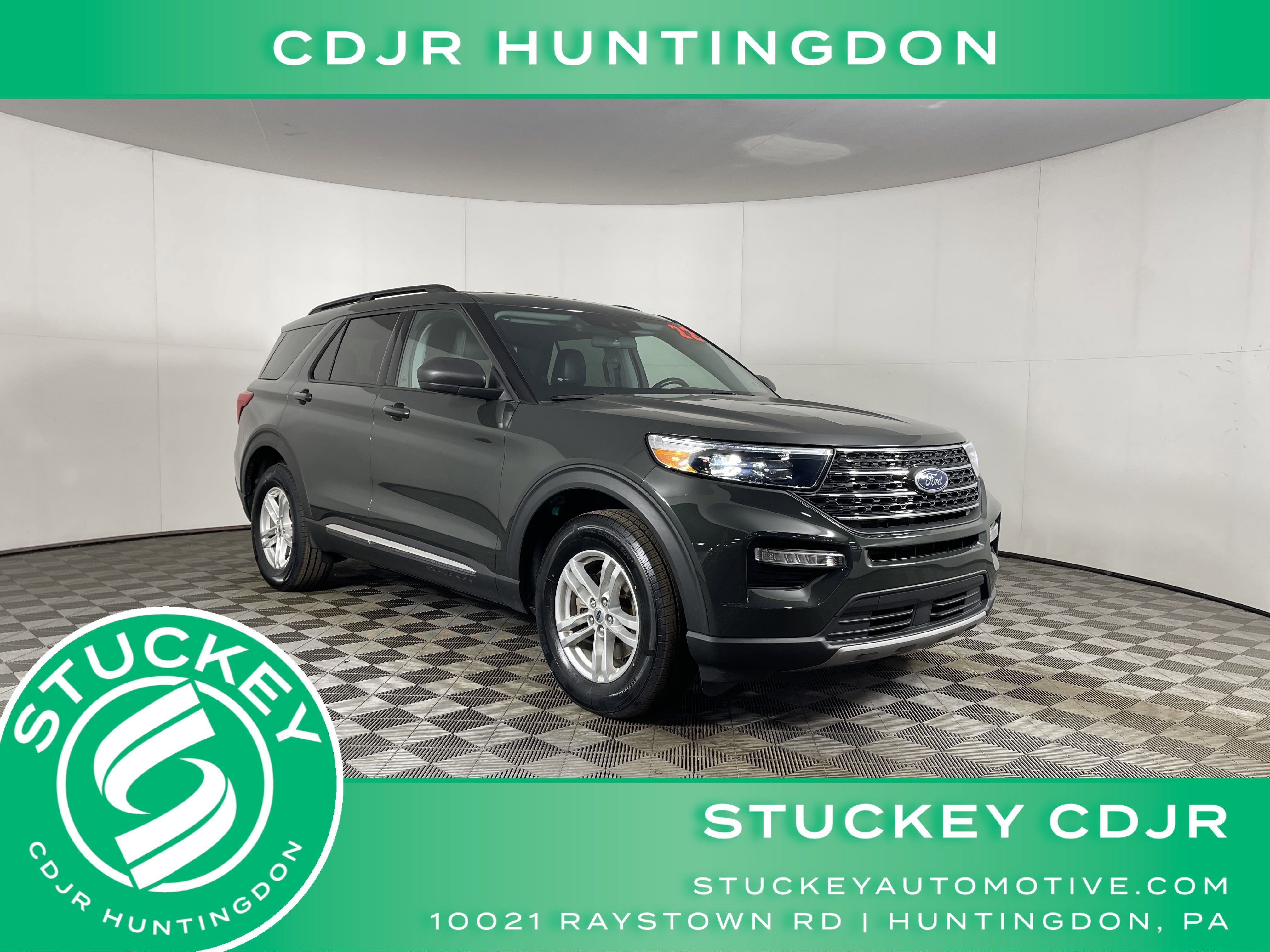 2022 Ford Explorer XLT's photo