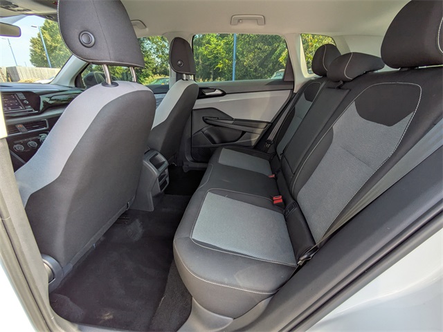 2024 Volkswagen Taos S photo 14