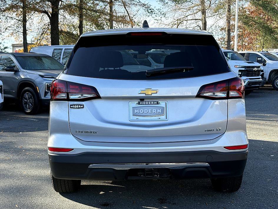 2022 Chevrolet Equinox LT photo 4