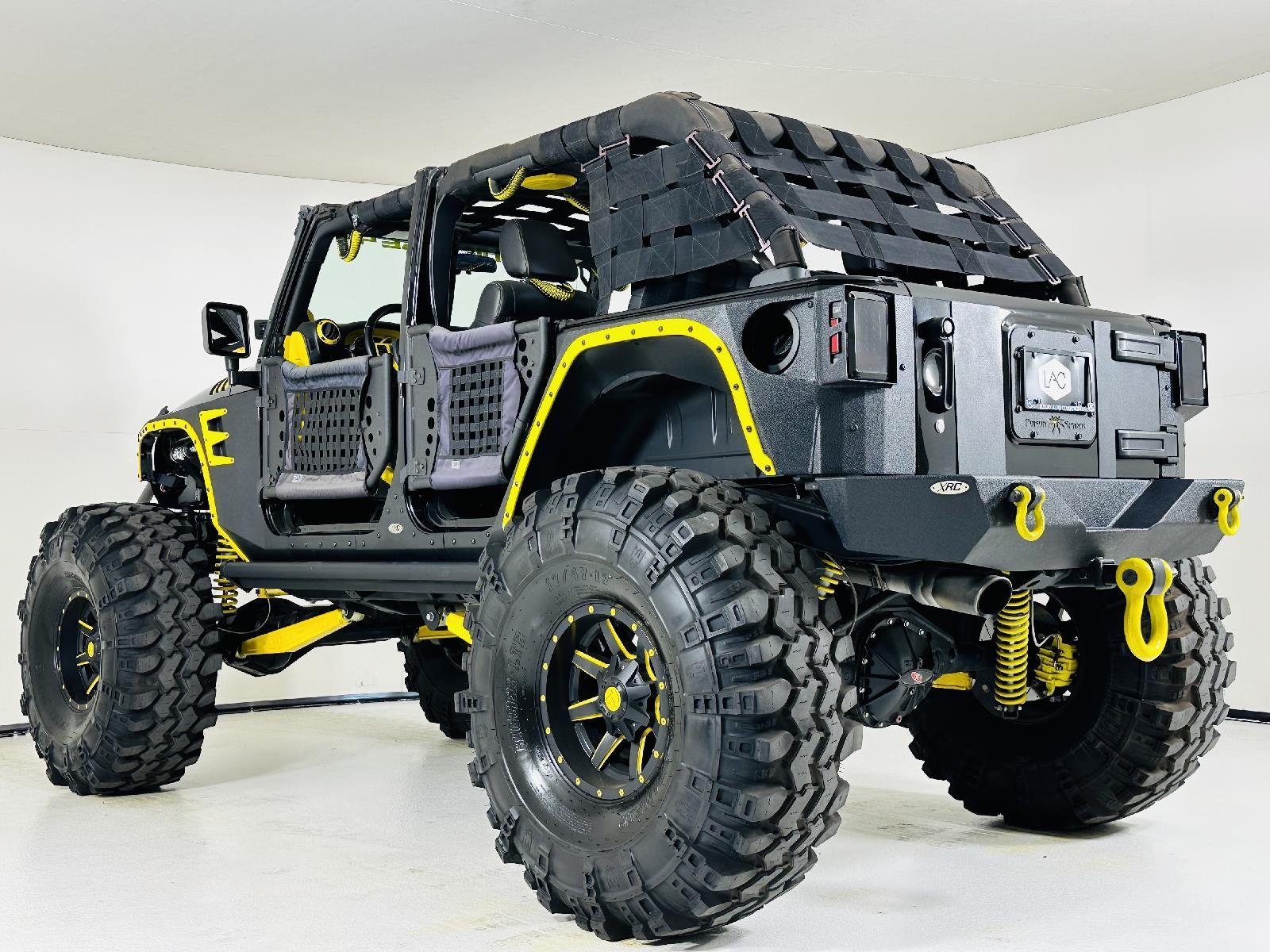 2012 Jeep Wrangler Unlimited Sahara photo 4