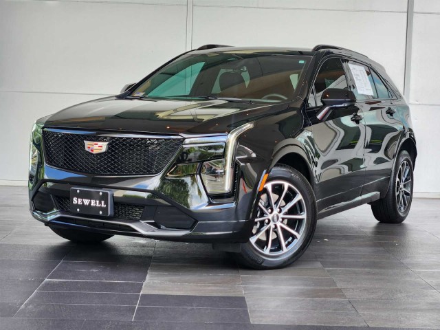 2025 Cadillac XT4 Sport