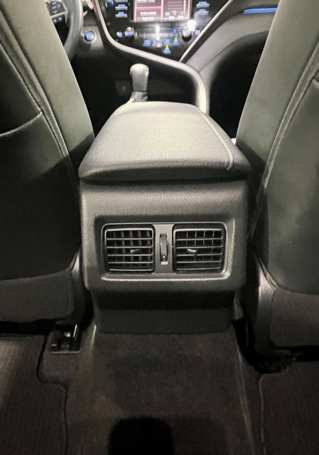 2018 Toyota Camry XSE photo 20