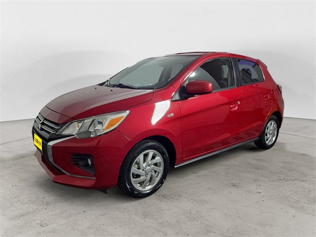 2023 Mitsubishi Mirage LE's photo