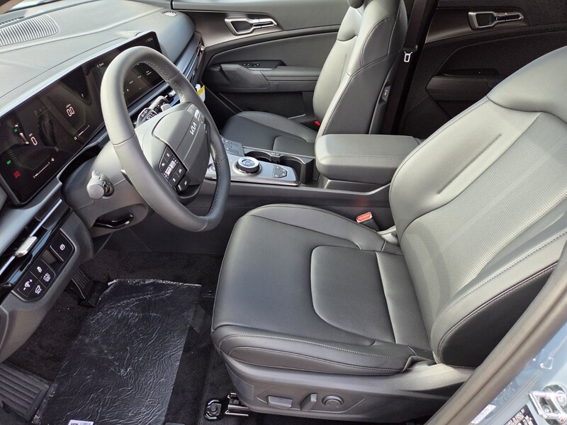2026 Kia Sportage Hybrid EX photo 6