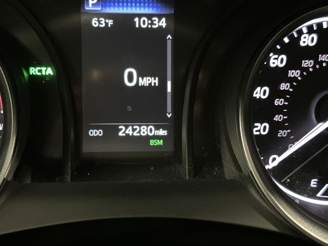 2023 Toyota Camry SE photo 6