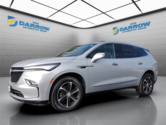 2022 Buick Enclave Essence's photo