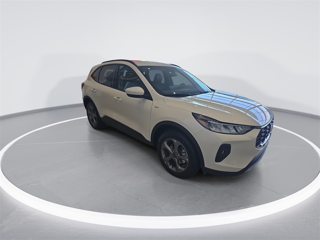 2026 Ford Escape Hybrid ST-Line Select photo 2